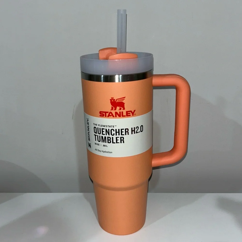 Stanley The Flowstate Quencher H2.0 Tumbler 30oz Nectarine Orange - Picture 5 of 7
